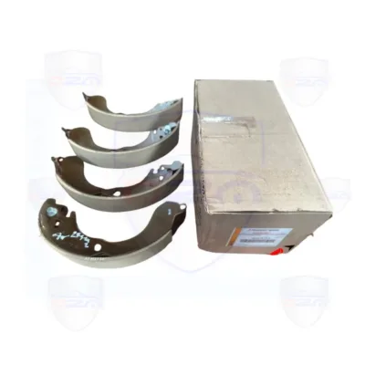 Má phanh sau (Guốc phanh sau) Mitsubishi Xforce