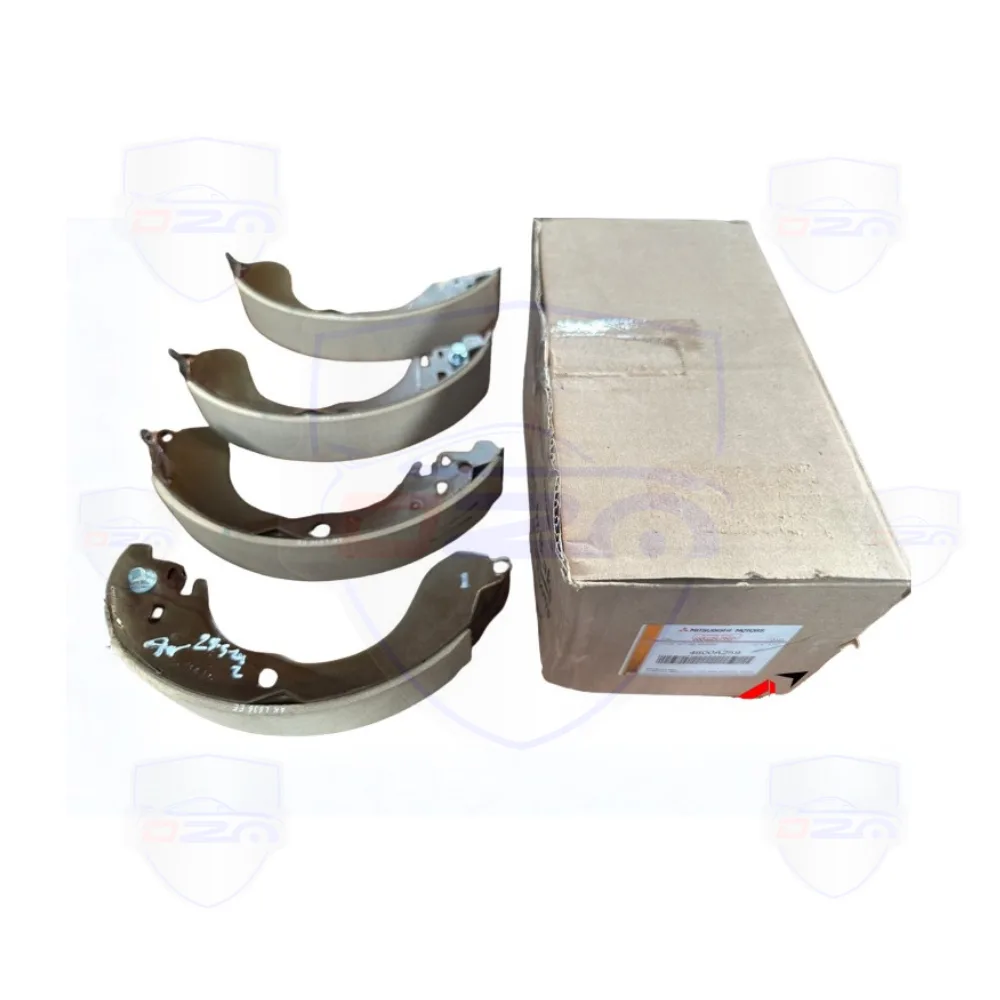 Má phanh sau (Guốc phanh sau) Mitsubishi Xforce